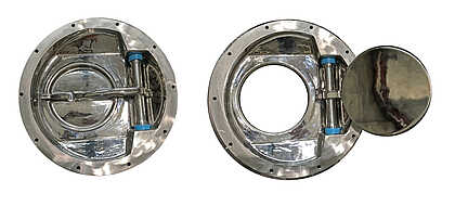 Bottom view of hygienic outlet valves in open and closed position.